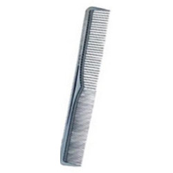 PEINE PROFESIONAL BATIDOR NYLON CORTE 17,5 CM EUROSTIL